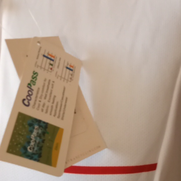 Top - Picture 4 of 9